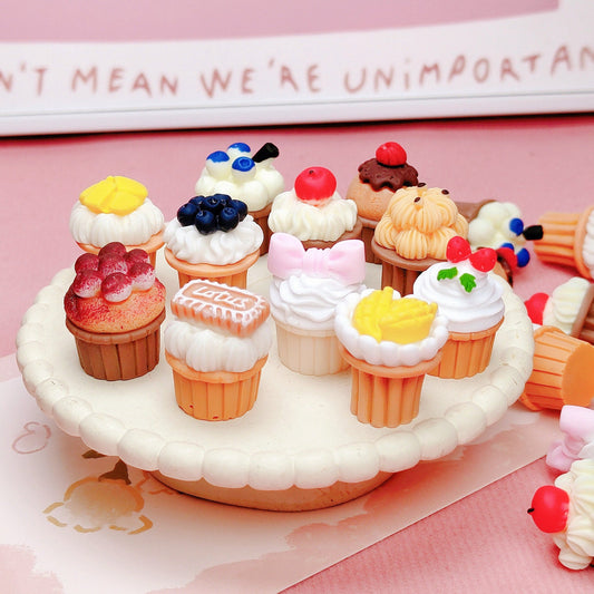 Mini Fruit Cupcakes