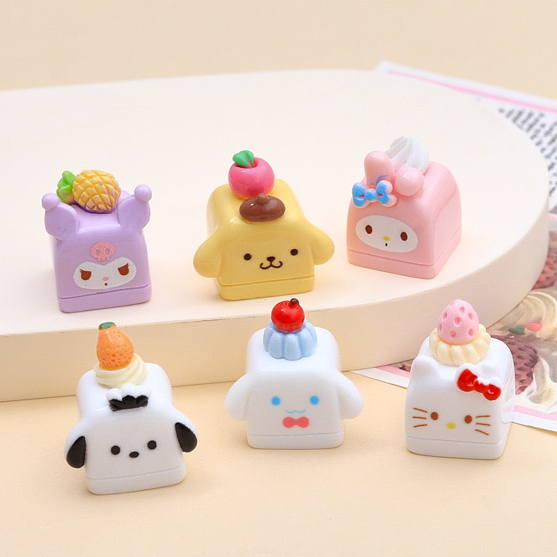 Cartoon Sanrio Fruit Cakes