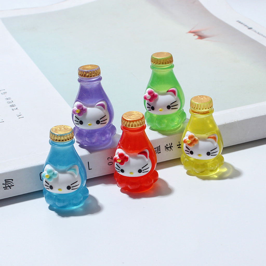 Mini Kitty Berverage Bottle