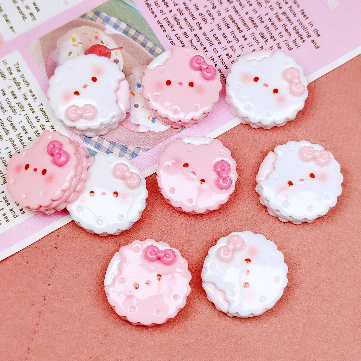 Round Kitty Cookie Charms