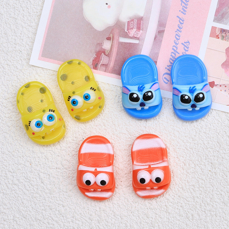 Big Eyes Slipper Charms