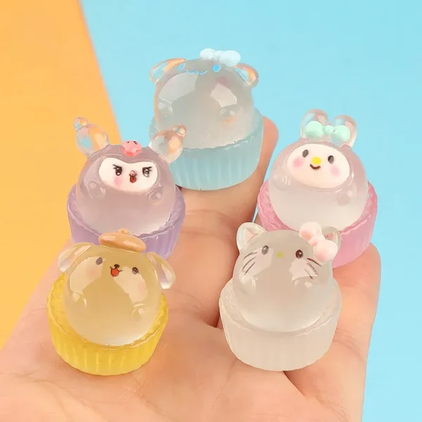 3D Mini Luminous Resin Kawaii Animal Cake Diy Miniature Figurines Dollhouse Figurines Room Table Decor Sanrio Craft Accessories