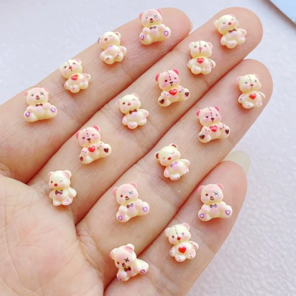 100Pcs Cute Mini Cartoon Little Bear Nail Art Resin Designer Charms DIY Craft For Nail 3D Decorations Jewelry