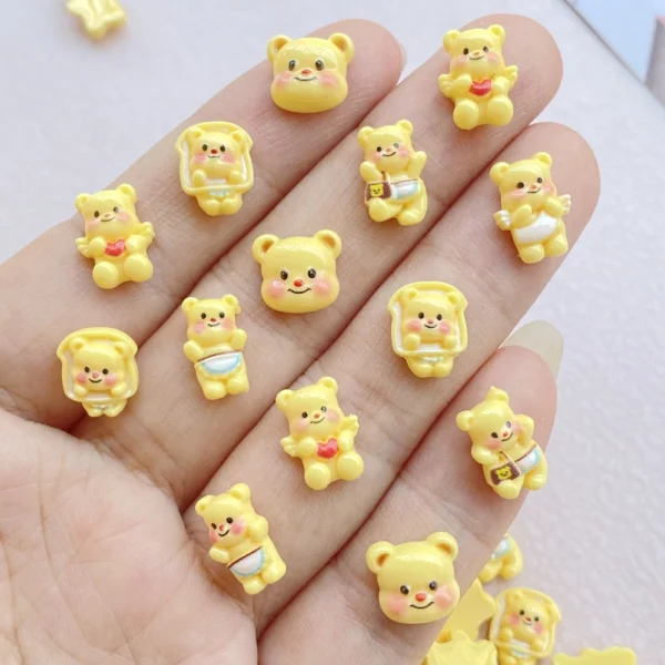 50Pcs Cute Mini Cartoon Bear Nail Art Resin Designer Charms DIY Craft For Nail 3D Decorations Jewelry