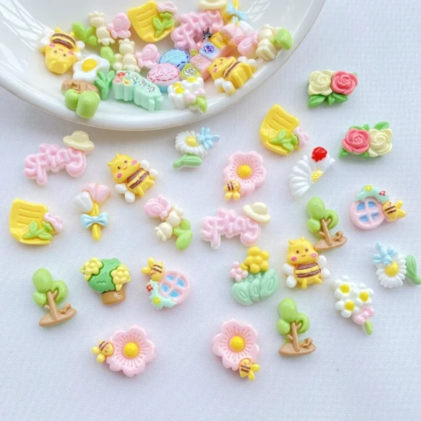 30Pcs New Cute Resin Mini Flowers， Bees ，tree Series Flat Back Manicure Parts Embellishments For Hair Bows