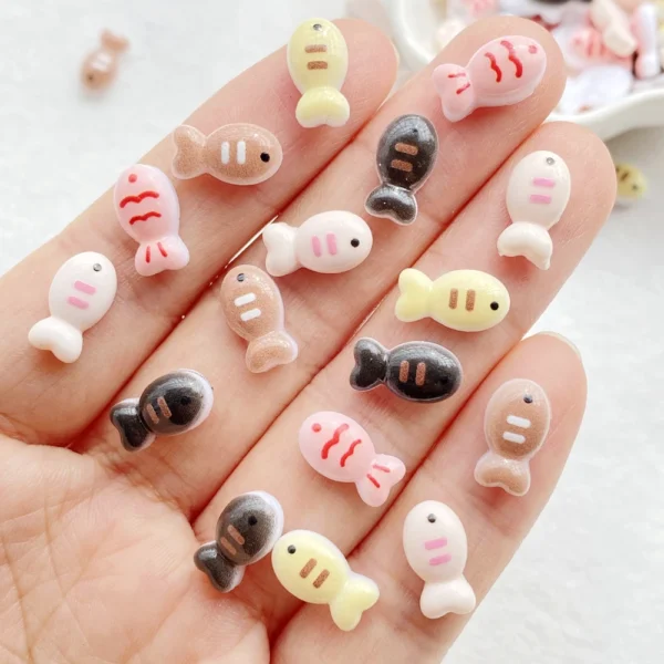 50Pcs Cute Cartoon Mini Colorful Little Fish Series Nail Art Resin Designer Charms DIY Craft For Nail 3D Decorations Jewelry