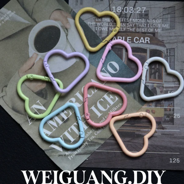 Colorful large love paint alloy keychain diy jewelry accessories spring buckle cute bag pendant