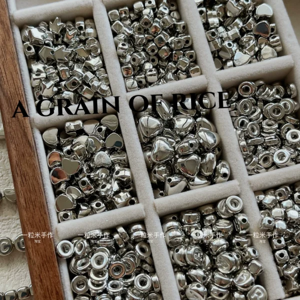 [Hot Girl] Silver Square Spacer Letters Acrylic Loose Beads Accessories Handmade DIY Beading Materials