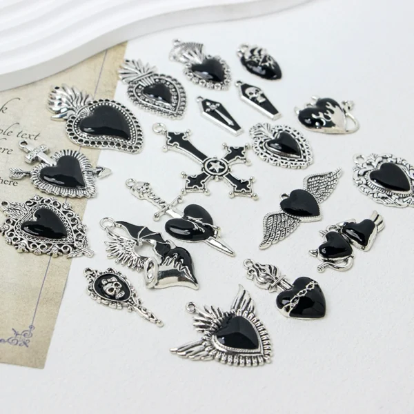 [Dark Retro] Oil dripping cross love pendant DIY handmade necklace bracelet earrings jewelry accessories