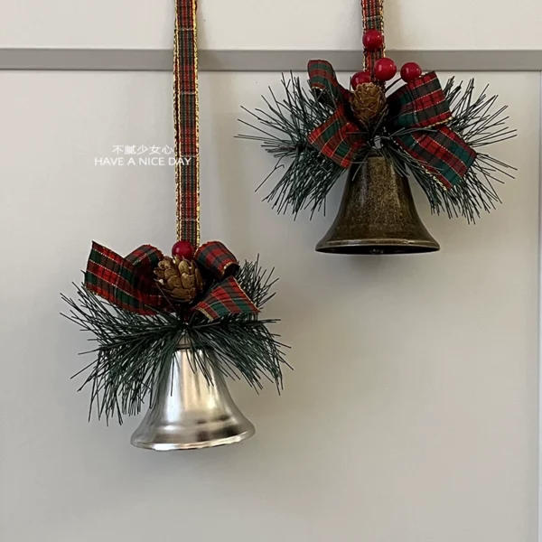 Christmas tree festive atmosphere props mini Christmas decoration bell bow pine needle pine cone pendant car hanging