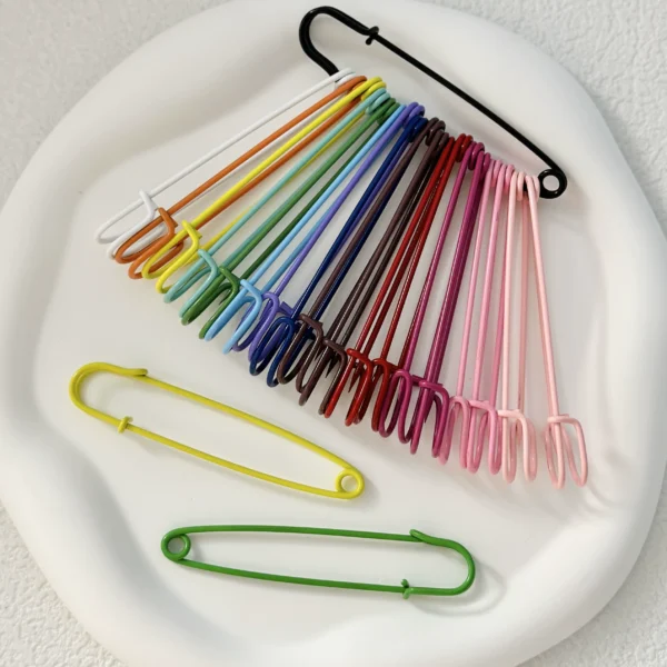 Colorful large pin 75MM waist large carpet 15 colors candy color DIY clothing fixed brooch pin buckle