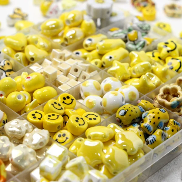 [Milk yellow series] Autumn style ceramic love square DIY handmade jewelry loose beads beaded bracelet necklace accessories