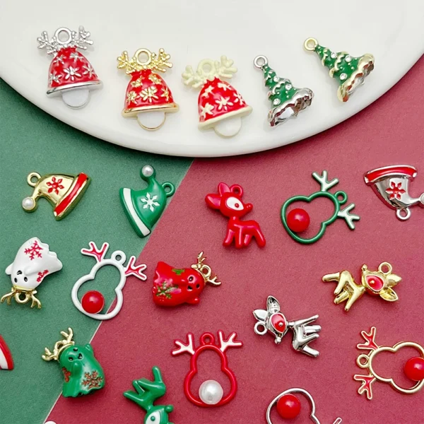 [Christmas theme] Cute series three-dimensional cute ghost Christmas hat alloy pendant diy necklace earrings accessories